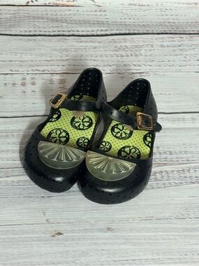 Mini Melissa Black Mary Jane Jelly Shoes with Lime Accent